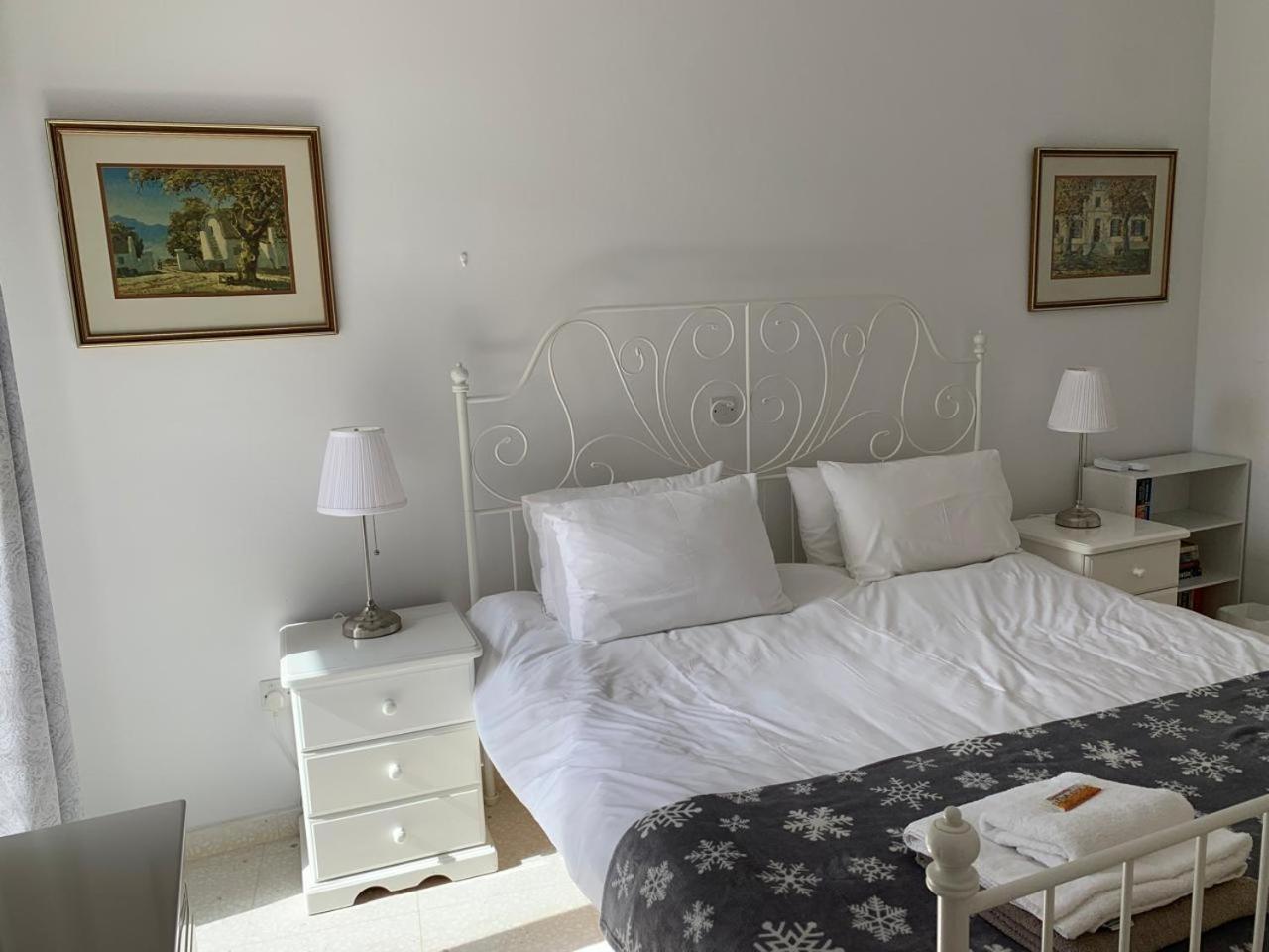 King'S Palace - Spacious 2 Bed, 2 Bath With Sea And Pool Views Paphos Luaran gambar